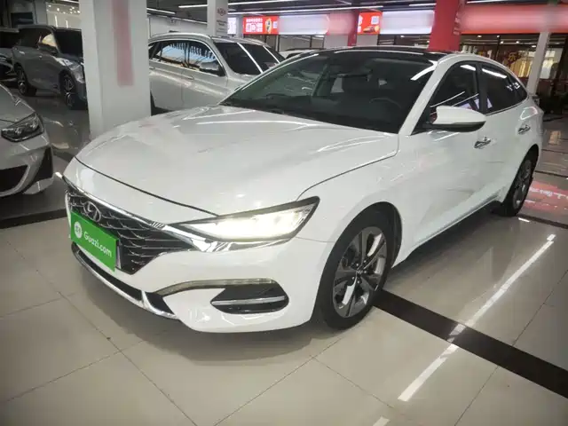 Hyundai Fiesta 2020 — купить из Китая под заказ
