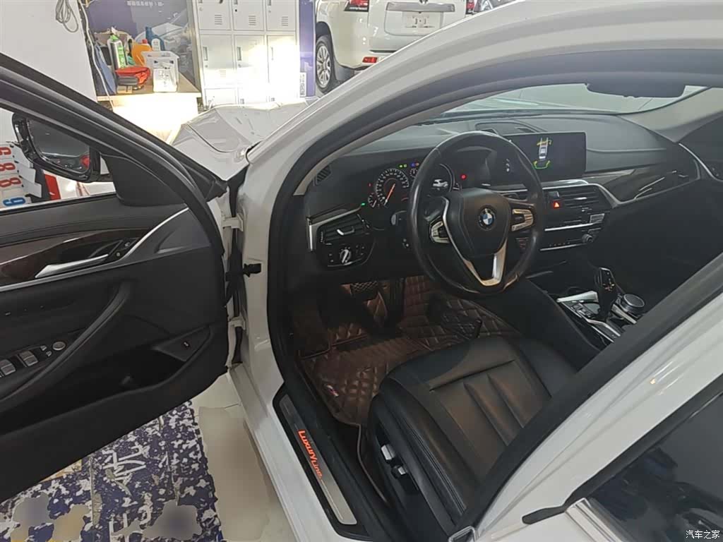 BMW 5 Series, 2018 16