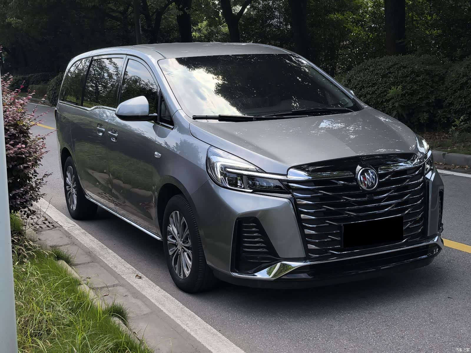 Buick GL8, 2024 3