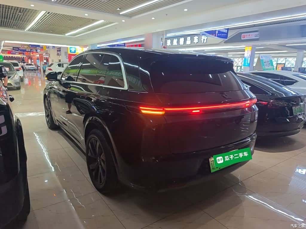 Li Auto L7, 2023 все фото