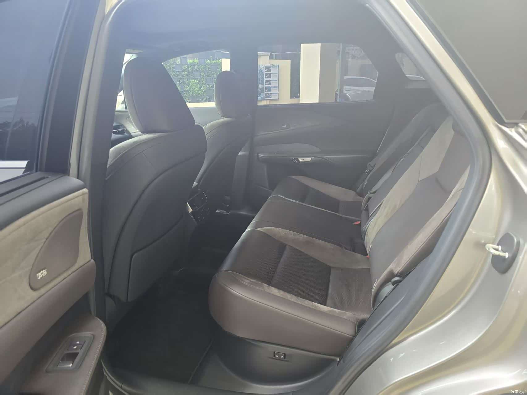 Lexus RX, 2023 6