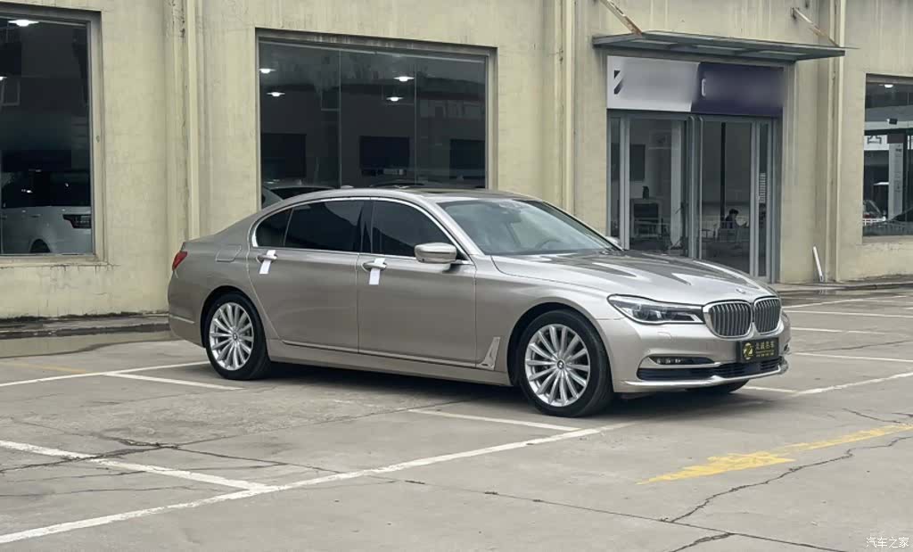 BMW 7 Series, 2017 9