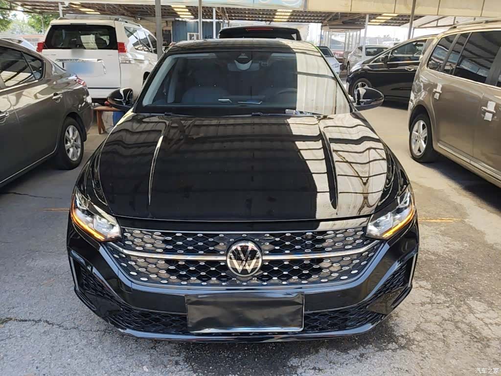 Volkswagen Lavida, 2024 3
