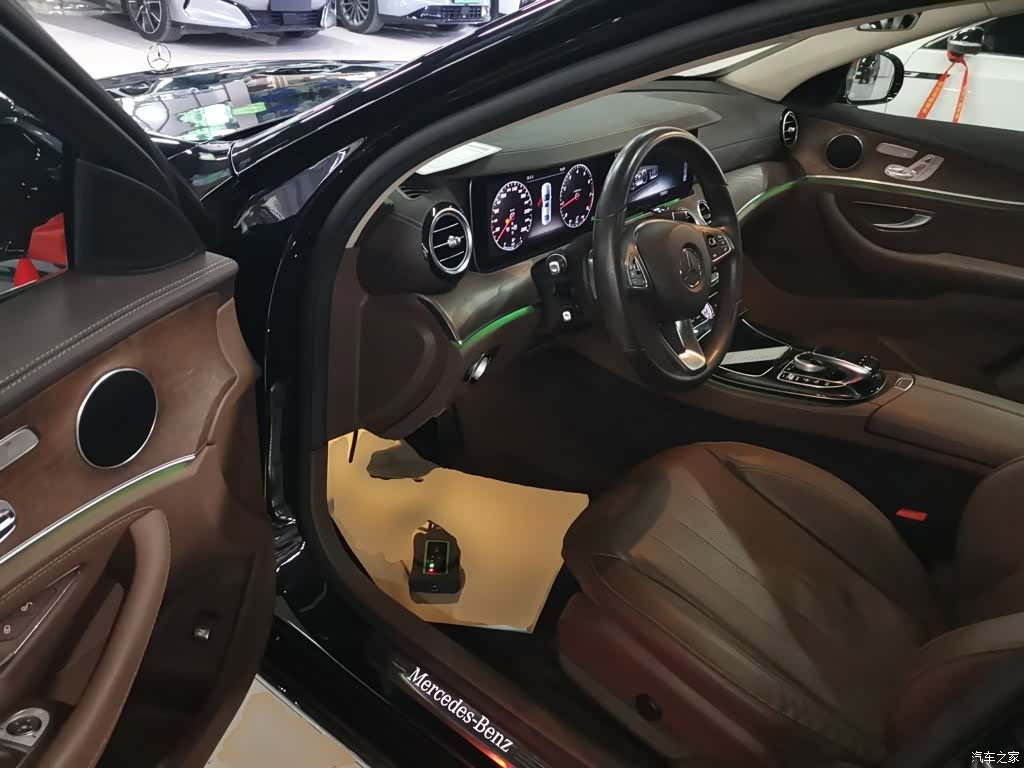Mercedes-Benz E-Class, 2017 16