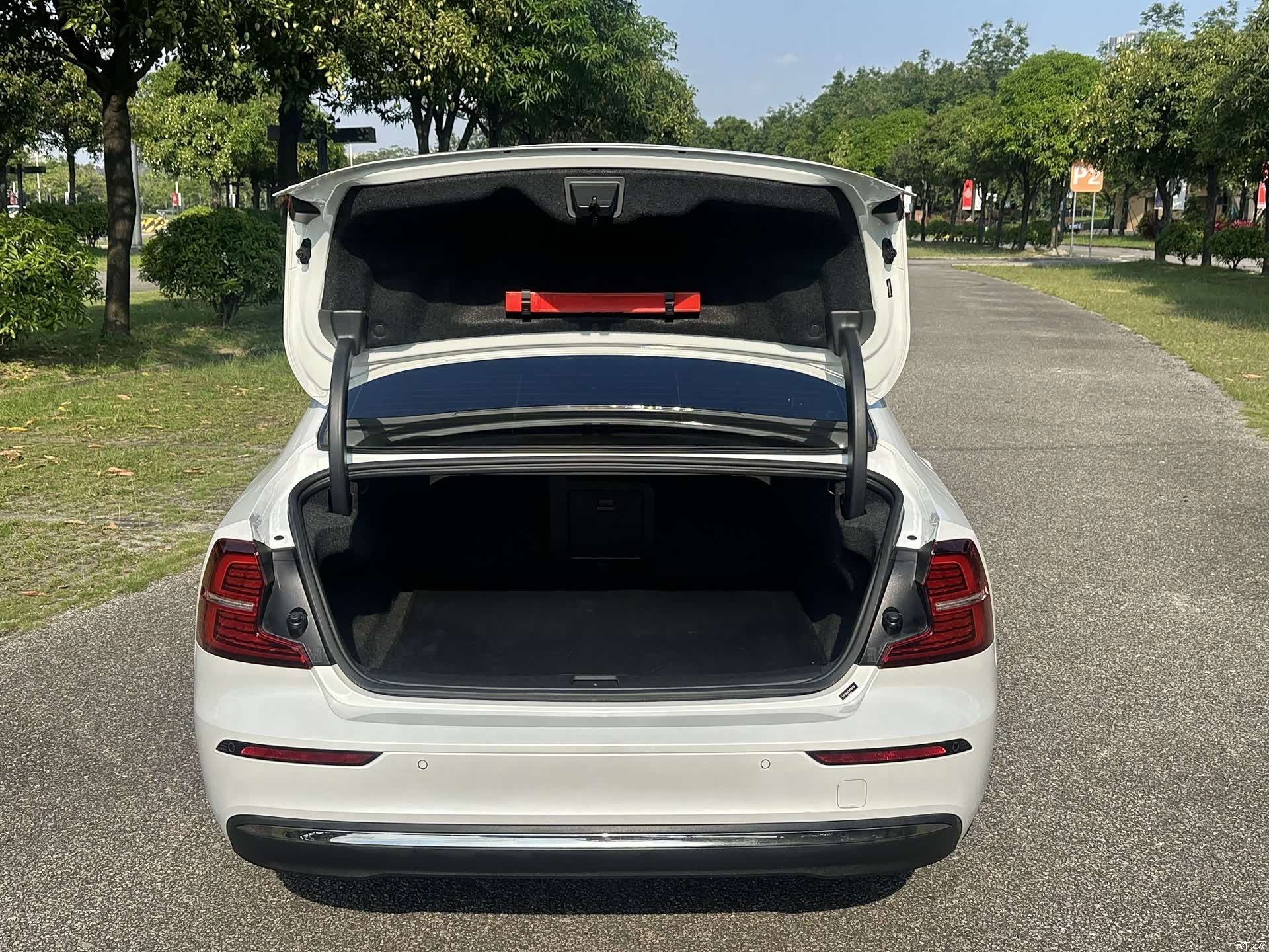 Volvo S60, 2023 8