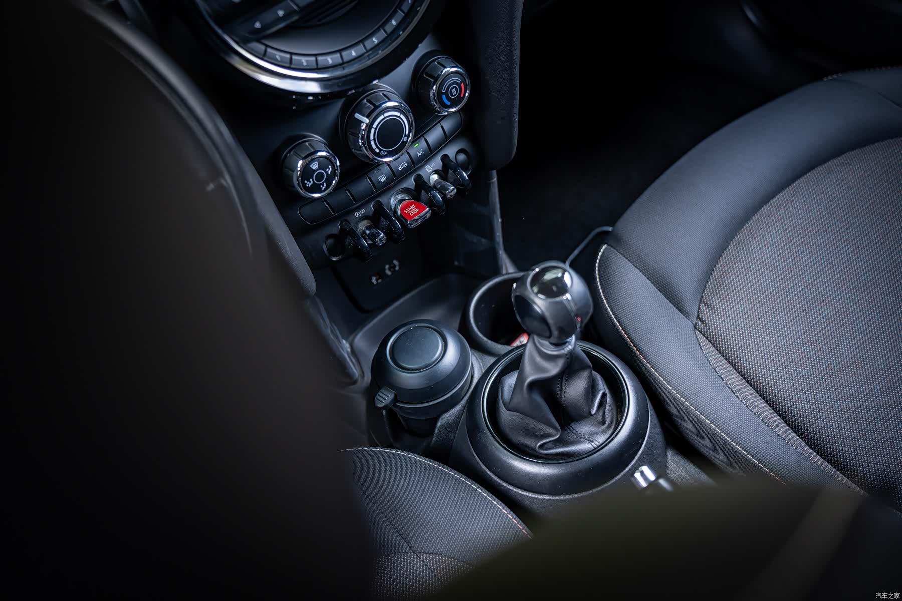 Mini ONE, 2015 17