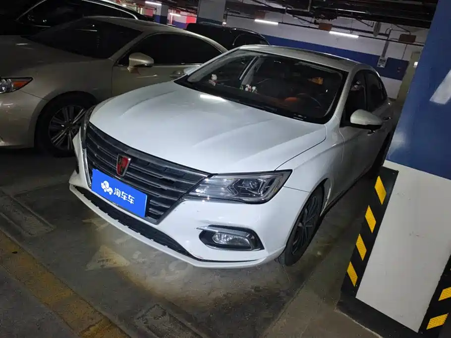 Roewe i5