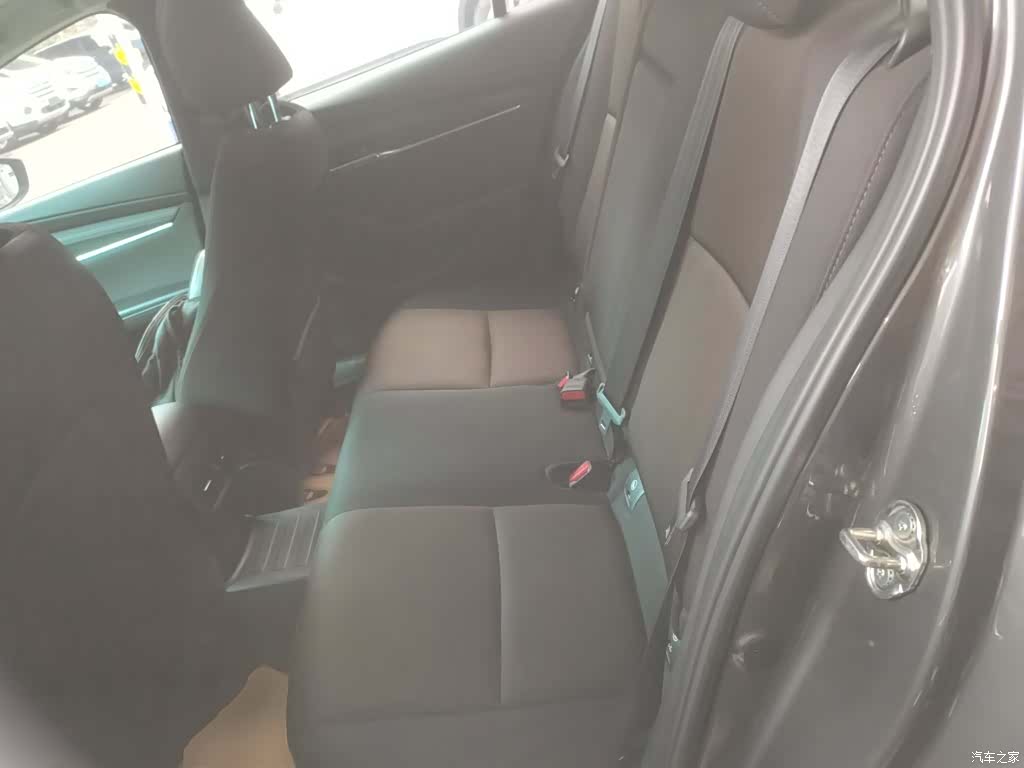 Mazda Mazda3, 2024 13