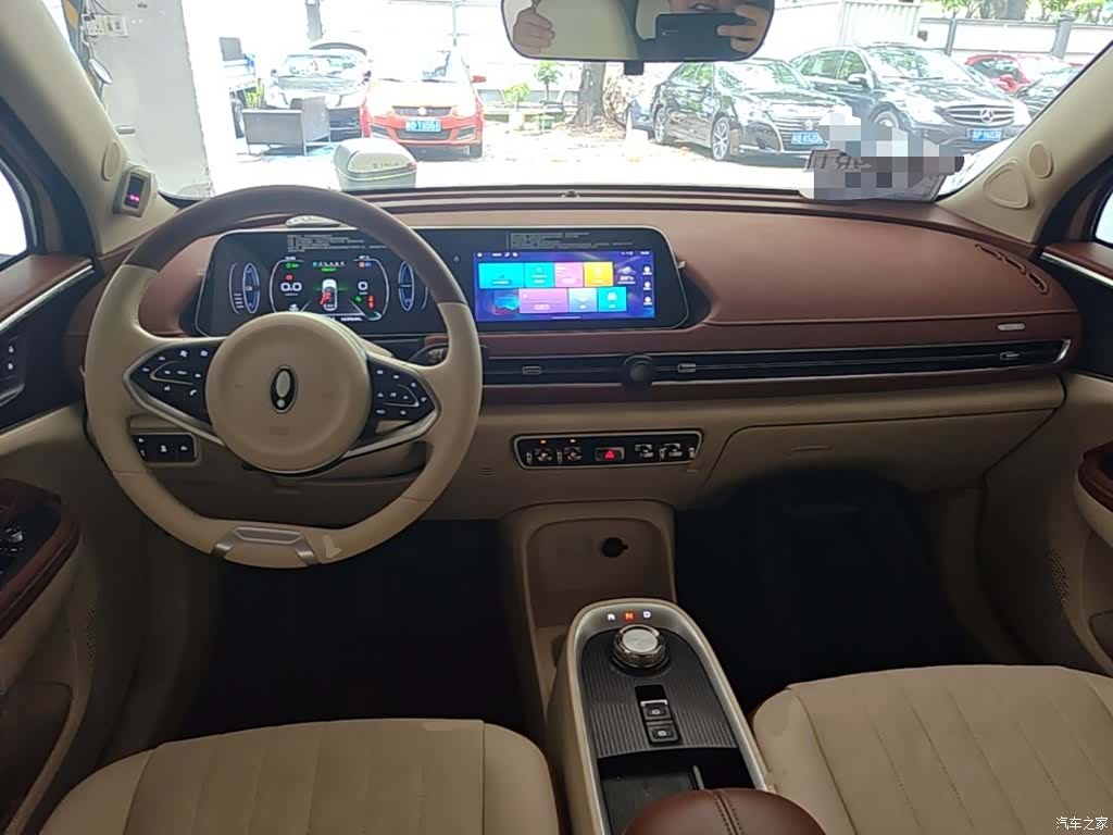 ORA Good Cat, 2021 10