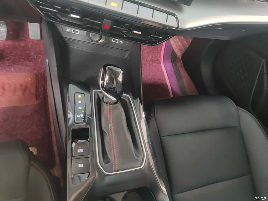 MG MG5, 2023 14