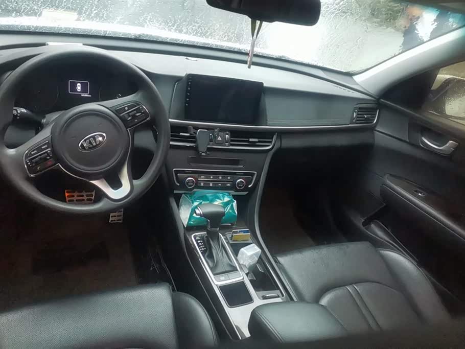 Kia K5 Kia K5