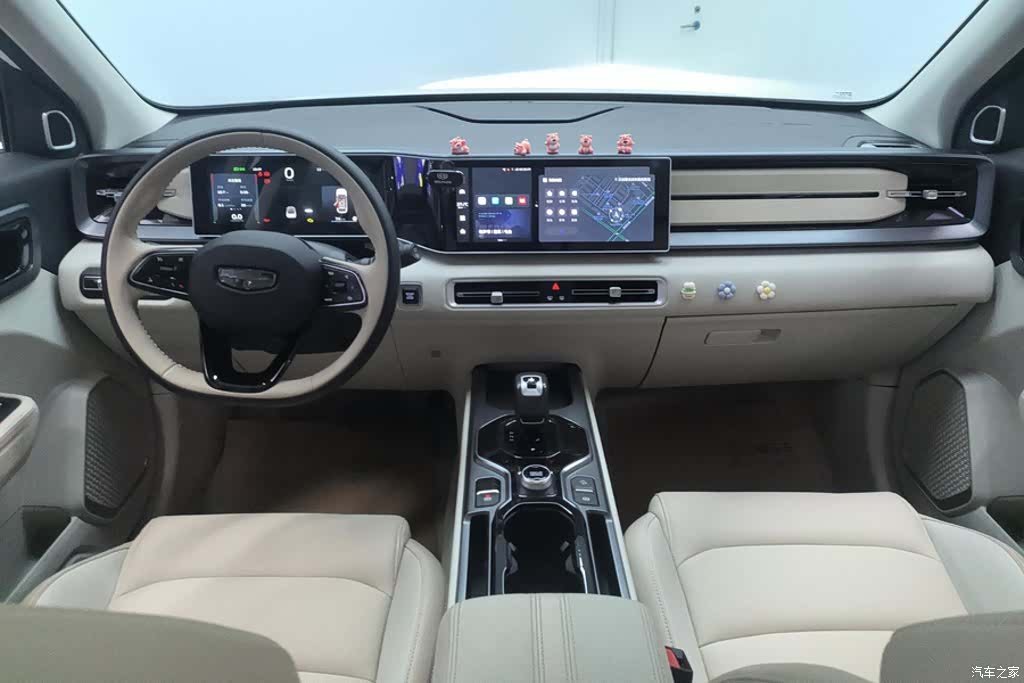 Geely Icon, 2023 12