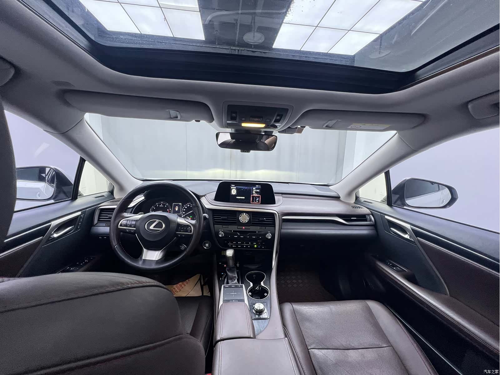 Lexus RX, 2019 12