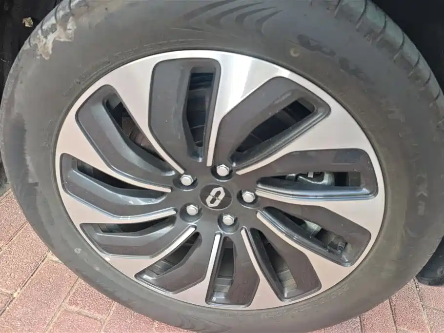 AITO Ask the world M7