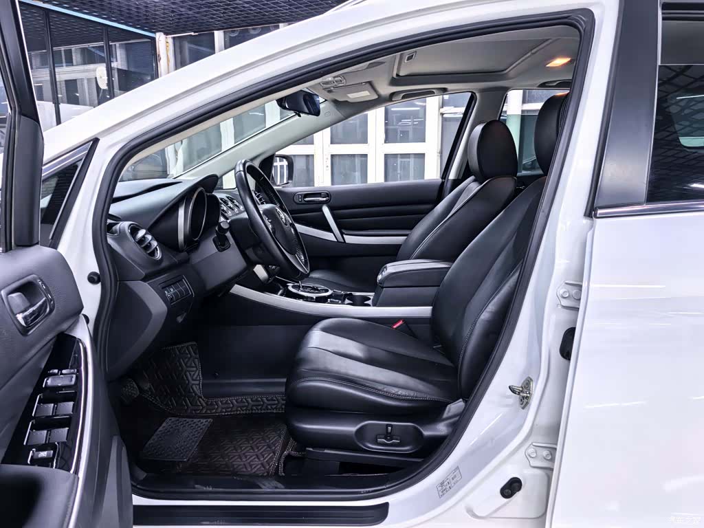 Mazda CX-7, 2015 8