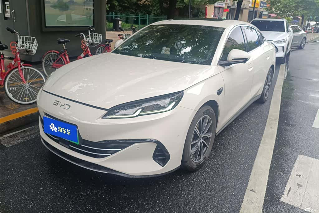 BYD Seal