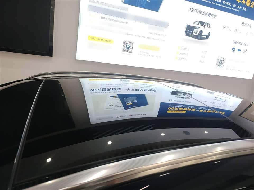 Mercedes-Benz GLA Mercedes-Benz GLA