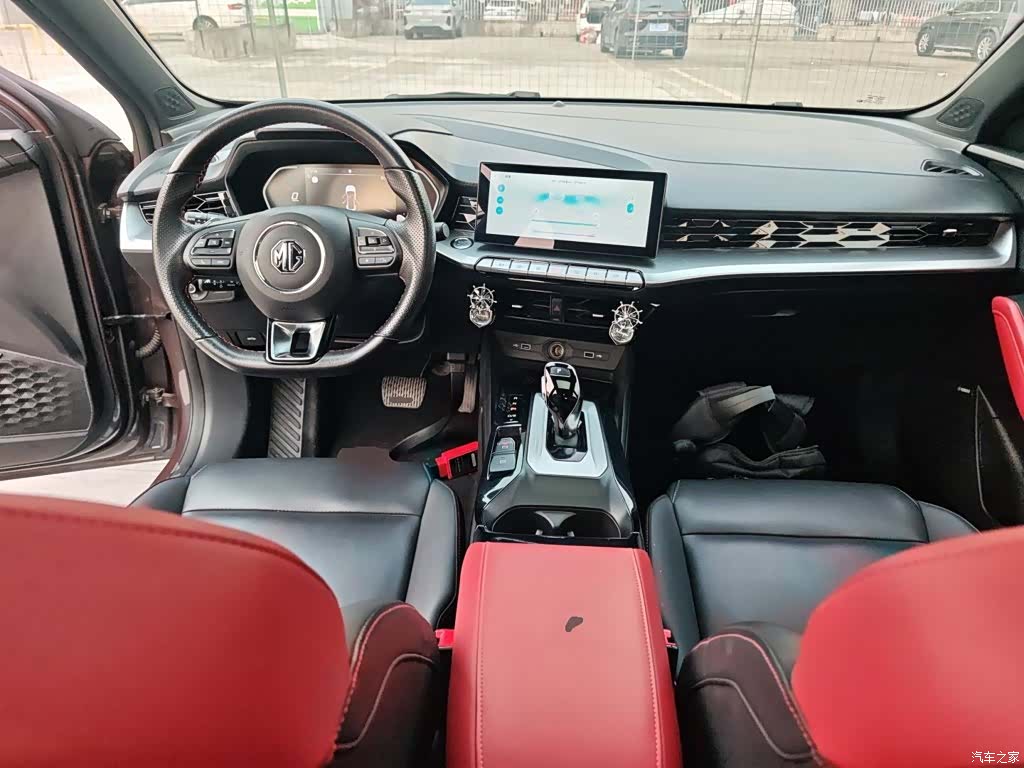 MG MG5, 2022 10