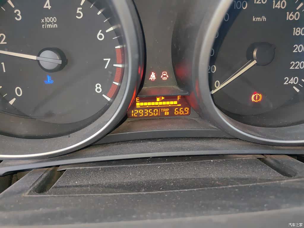 Mazda 3, 2015 все фото