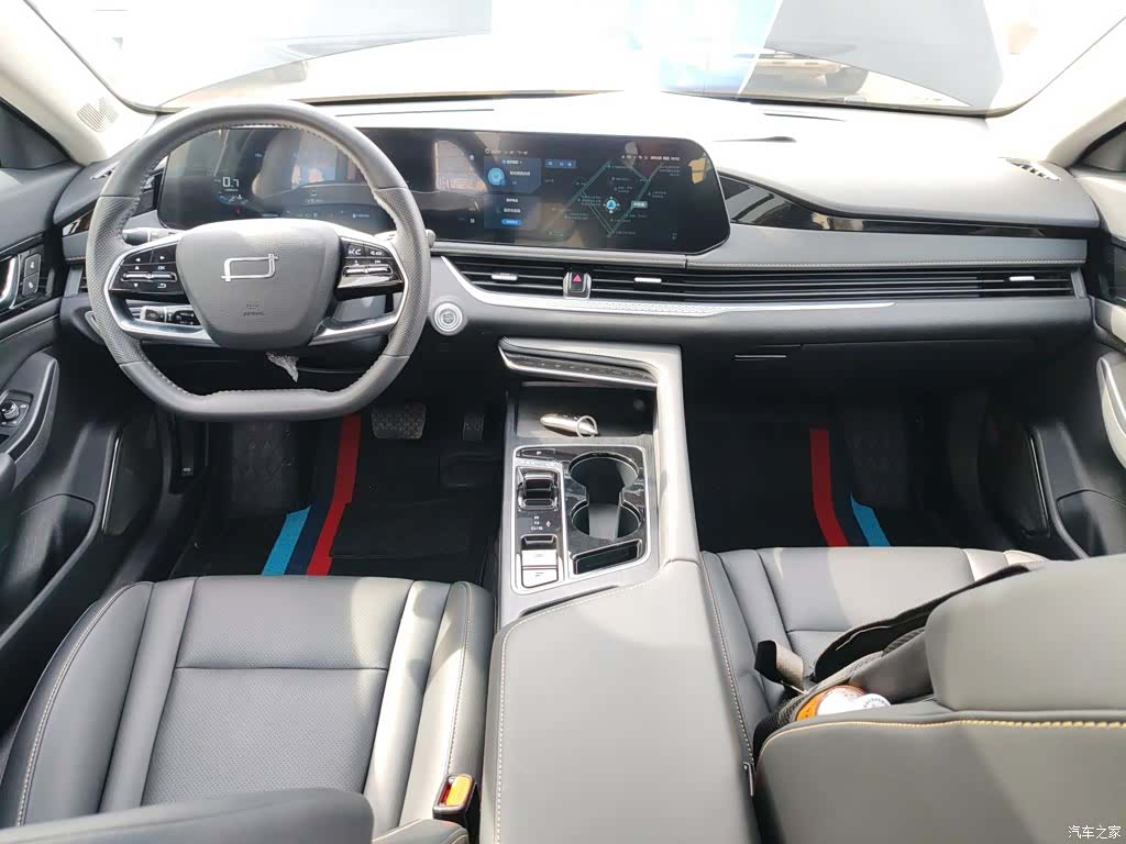 Bestune B70, 2024 10