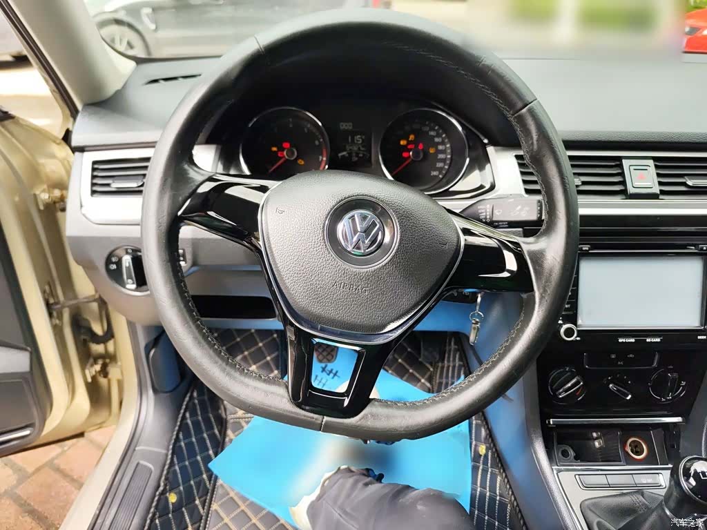 Volkswagen Bora, 2016 11