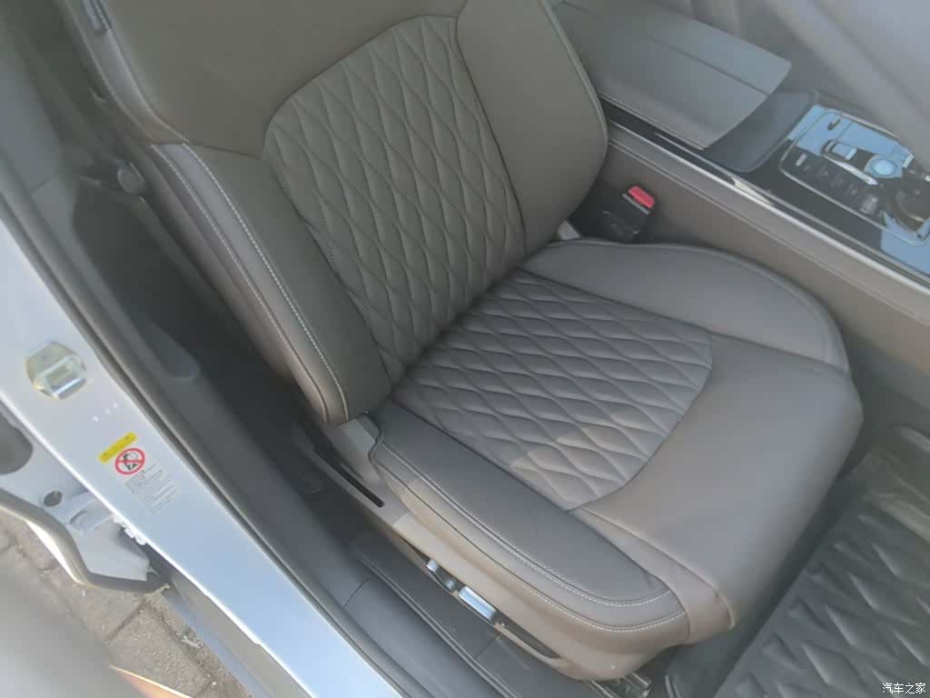 BYD Han, 2023 20