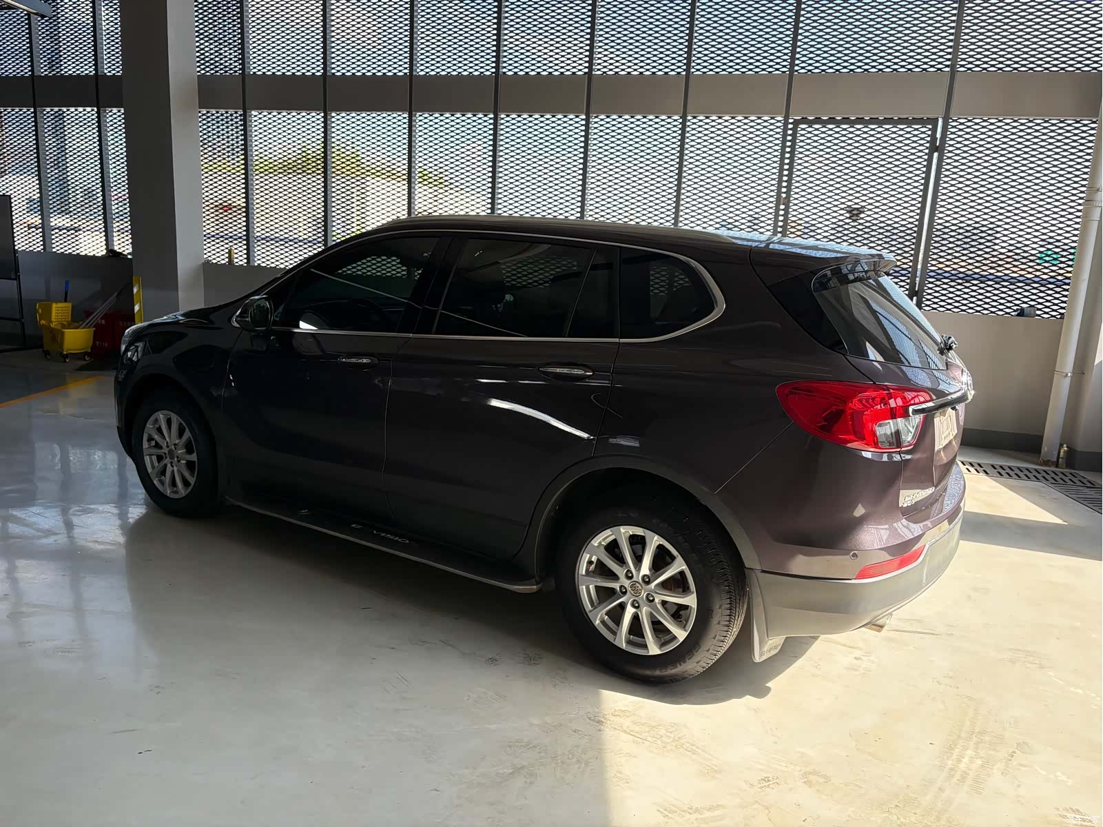 Buick Envision Plus, 2017 4