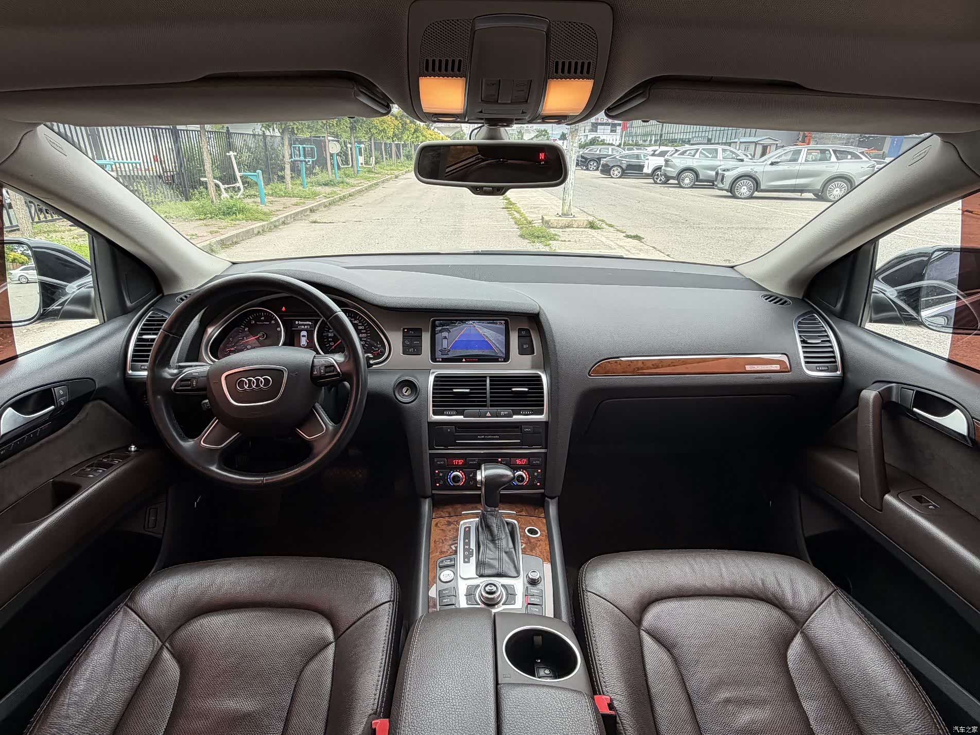 Audi Q7, 2015 9