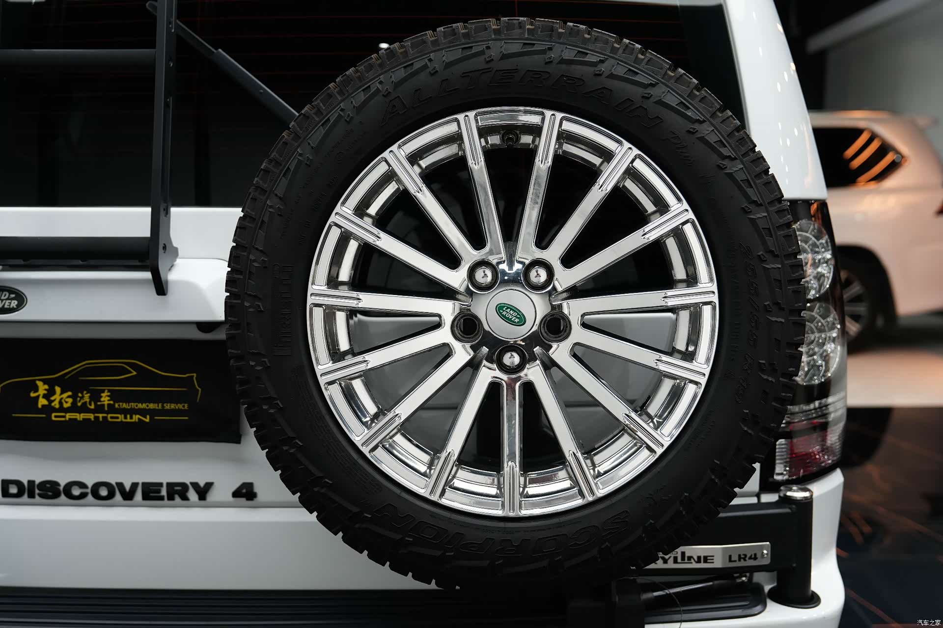 Land Rover Discovery, 2012 11