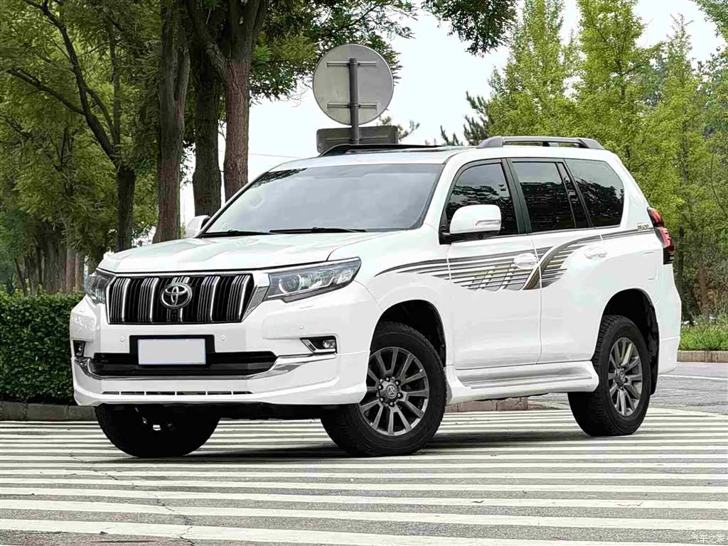 Toyota Prado, 2014 1