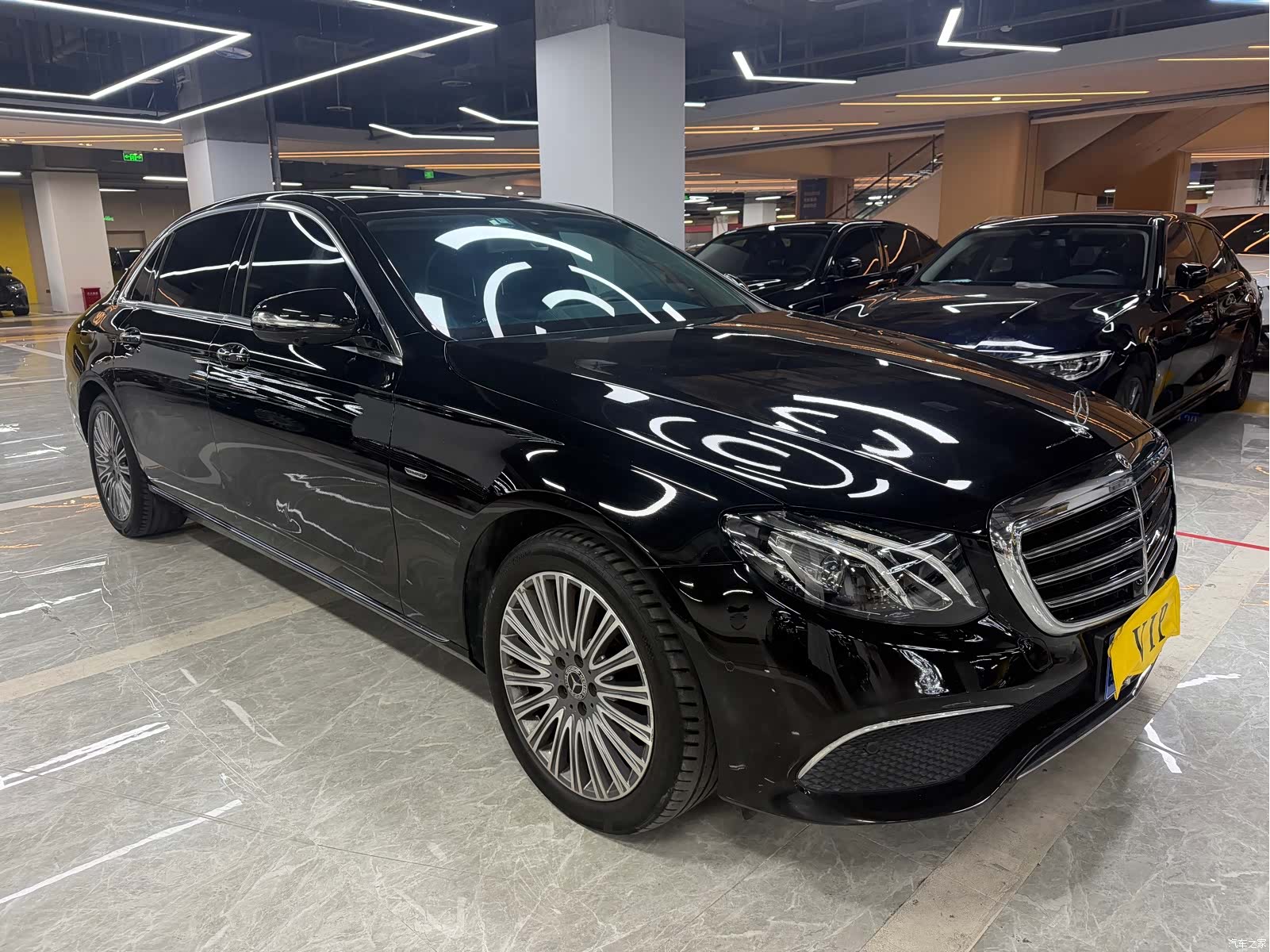 Mercedes-Benz E-Class, 2020 3