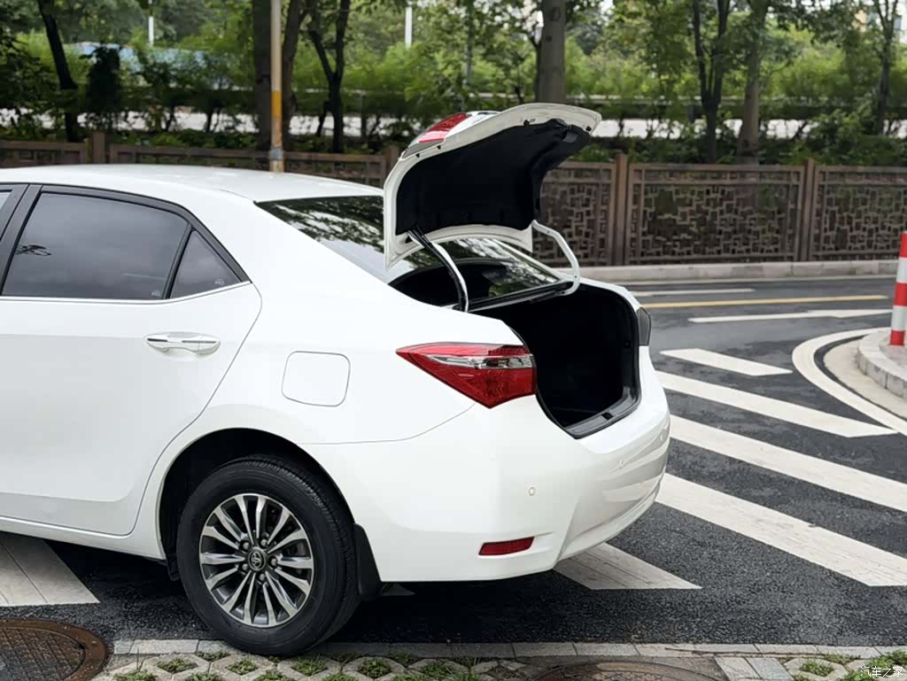 Toyota Corolla, 2017 23