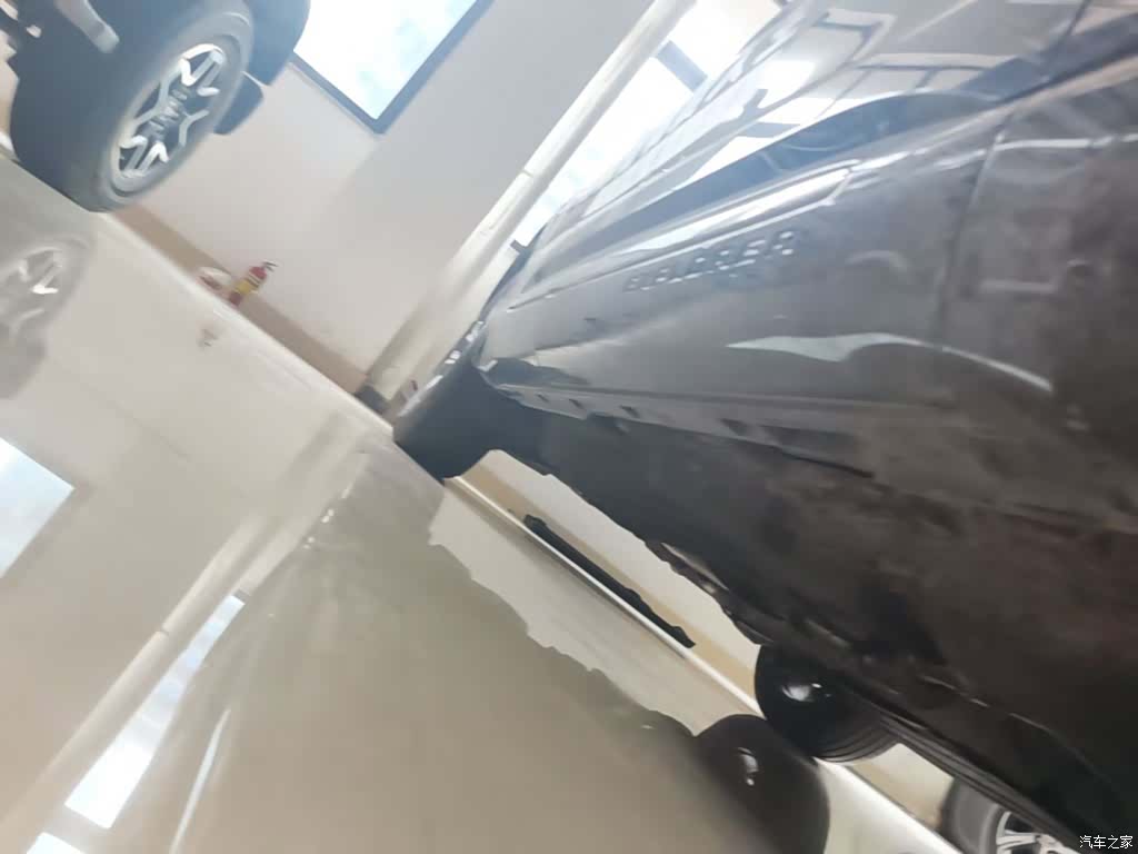 Ford Explorer, 2025 21