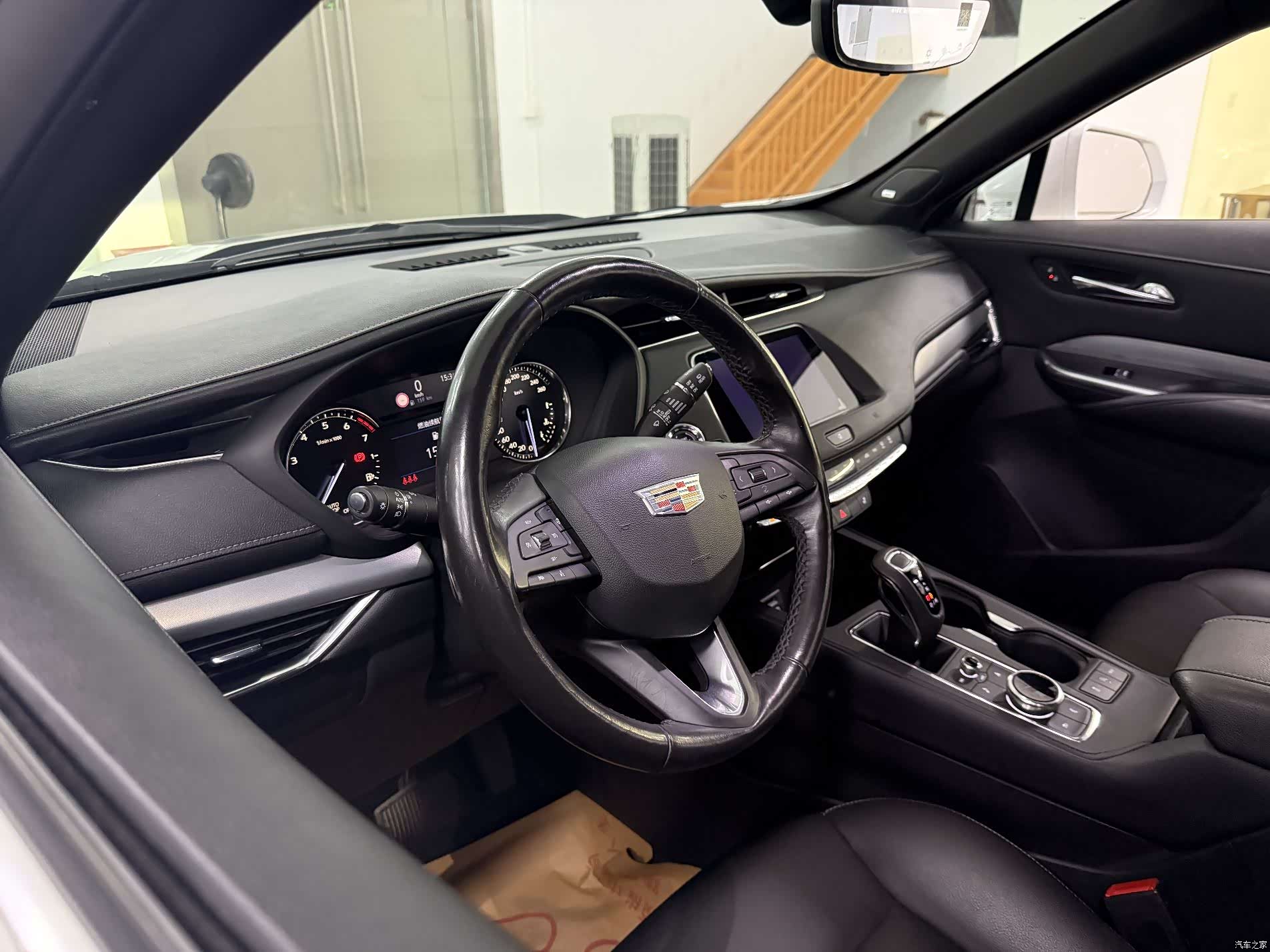 Cadillac XT4, 2019 10