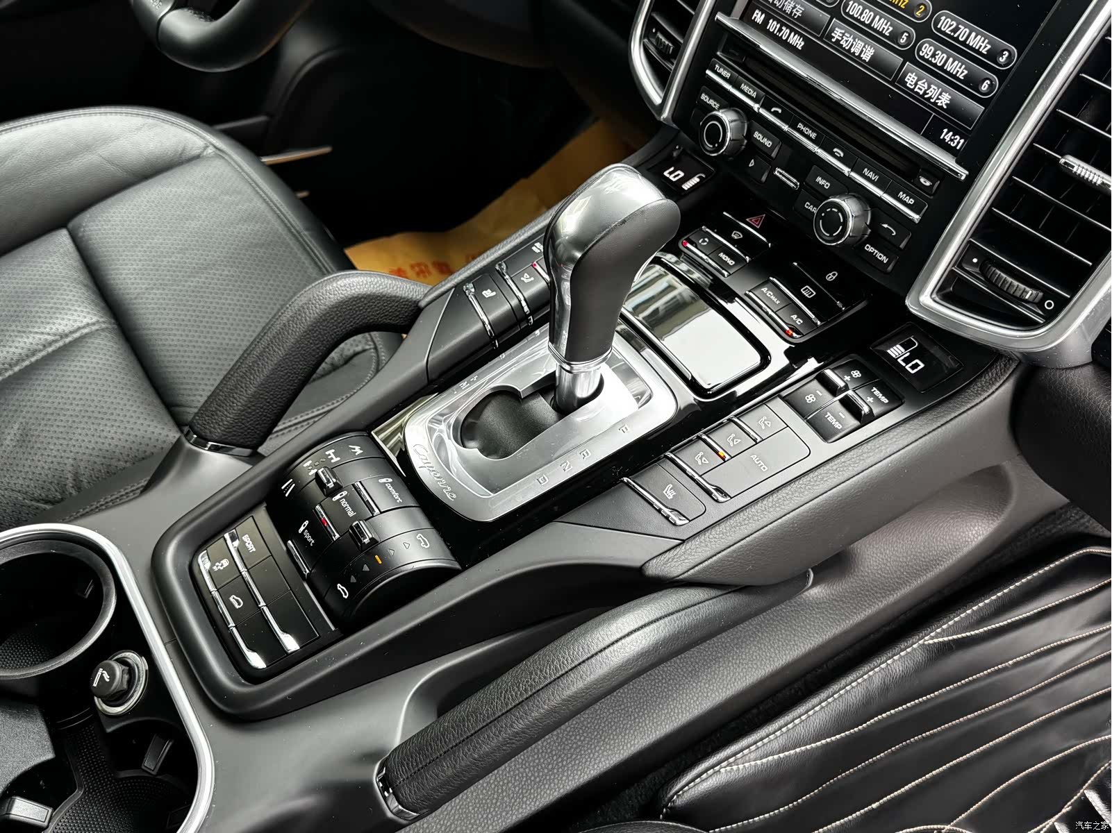 Porsche Cayenne, 2013 10