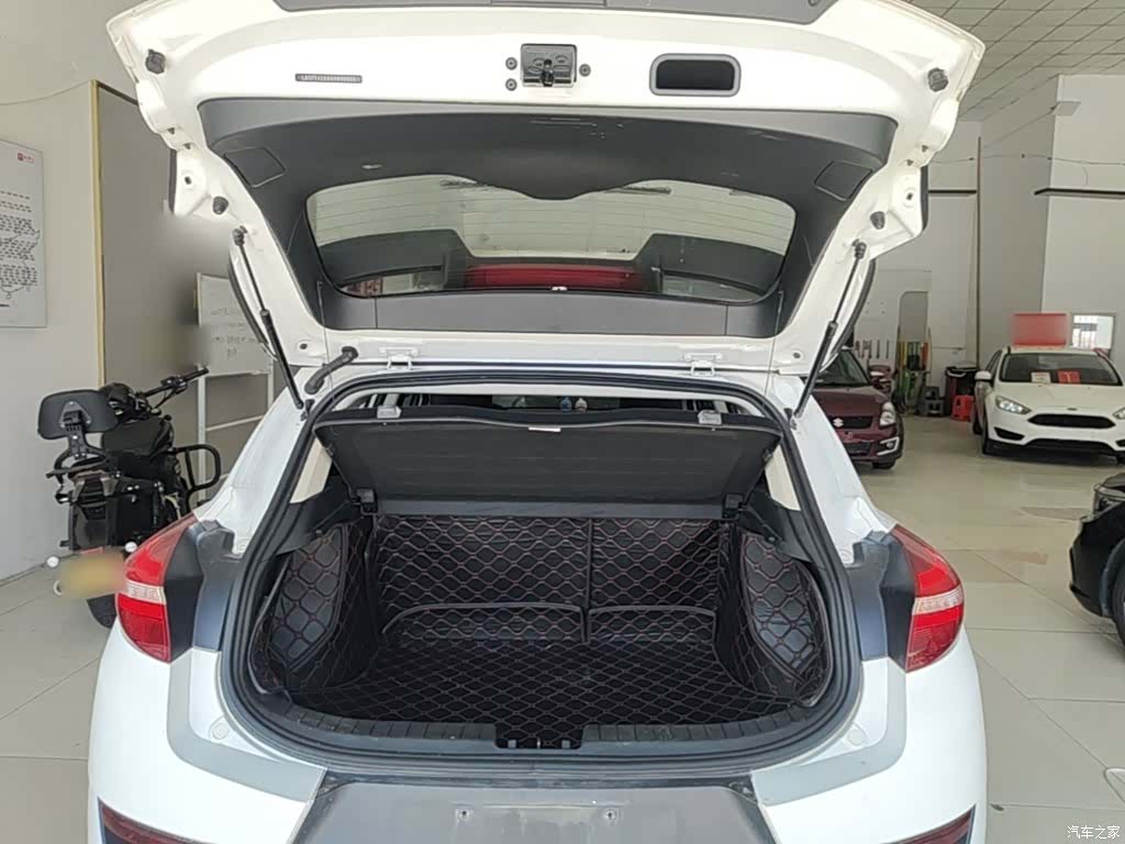 Geely Emgrand, 2016 19