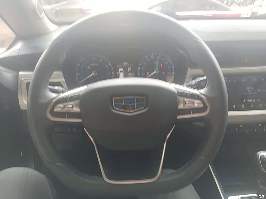Geely X3, 2020 7