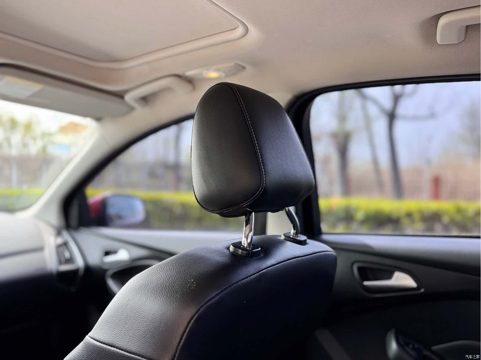 Ford Focus, 2015 14
