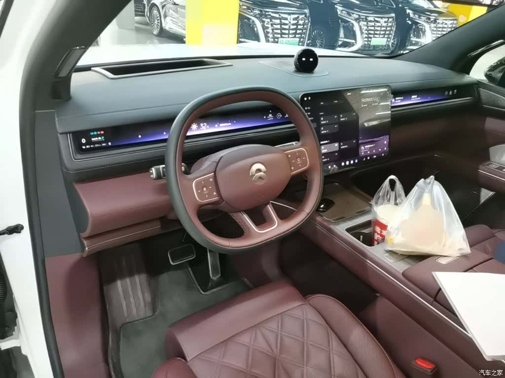 NIO ES8, 2025 6