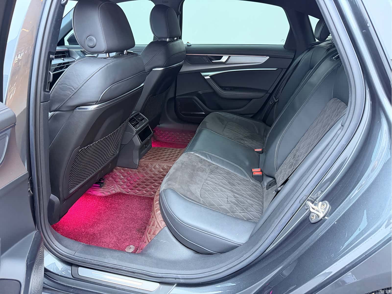 Audi A6L, 2021 10