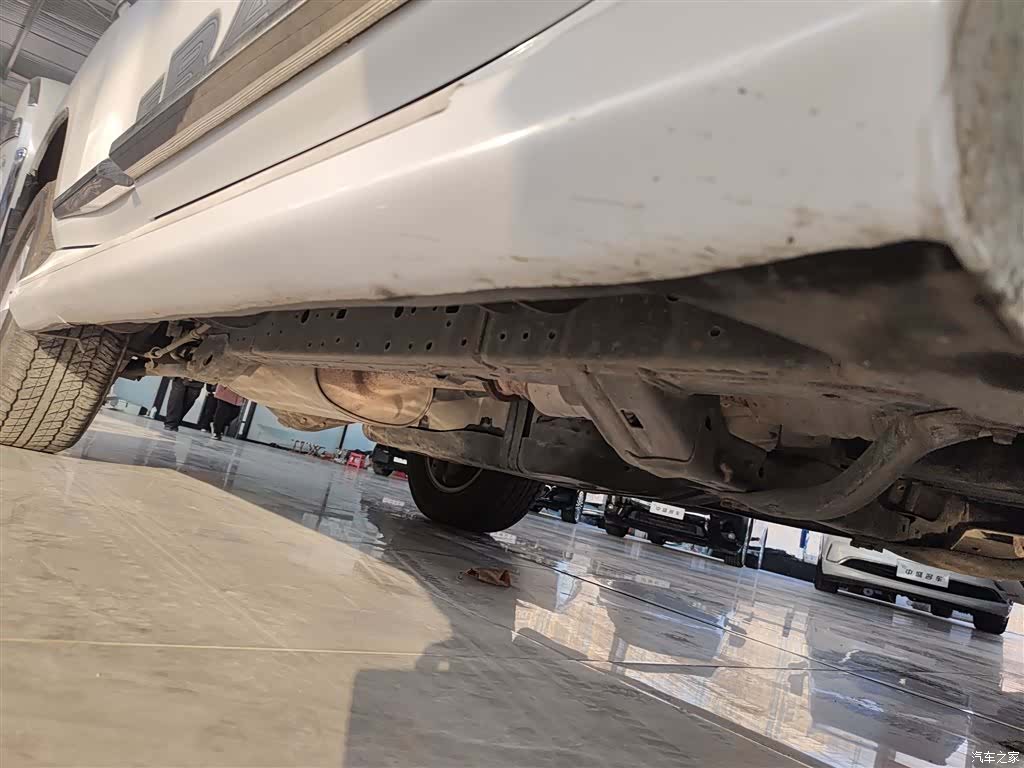 Toyota Prado, 2015 21