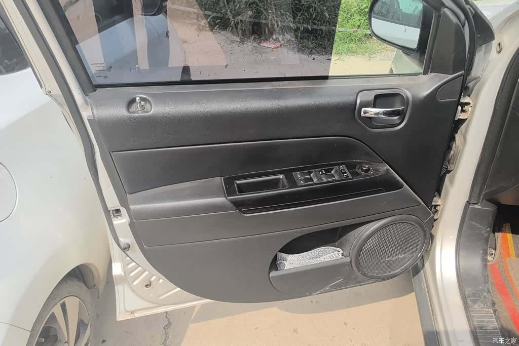 Jeep Compass, 2012 7