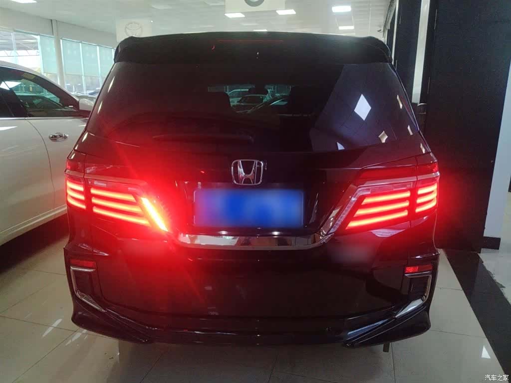 Honda Elysion, 2020 6