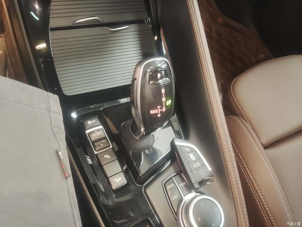 BMW X1, 2020 10