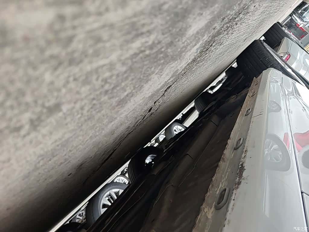Roewe i5, 2025 22
