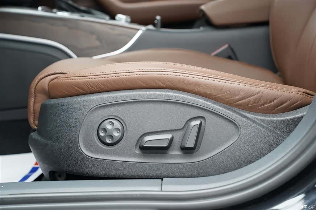 Audi A6L, 2015 22