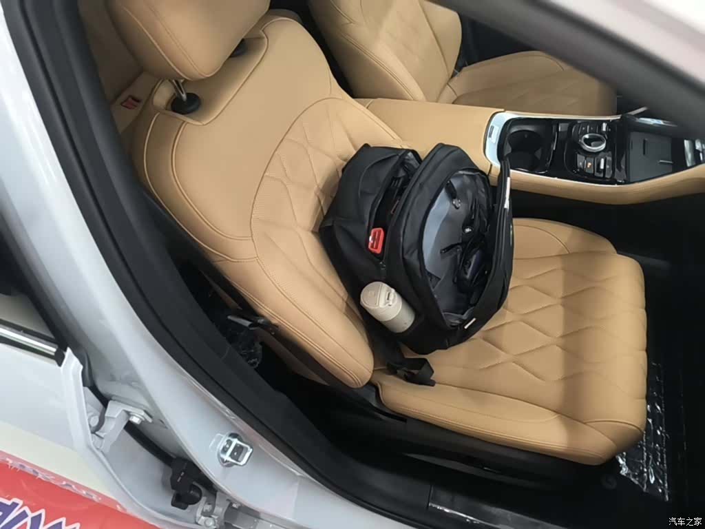 Geely A7, 2025 25