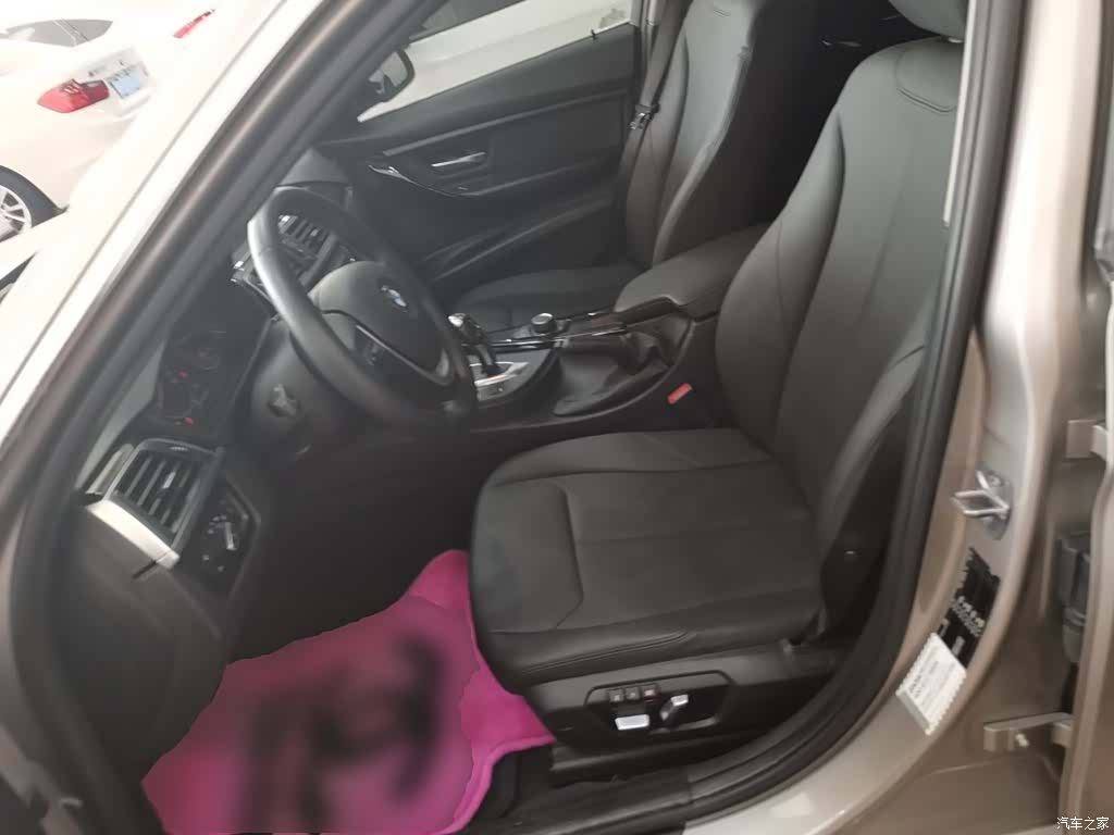 BMW 3 Series, 2016 11