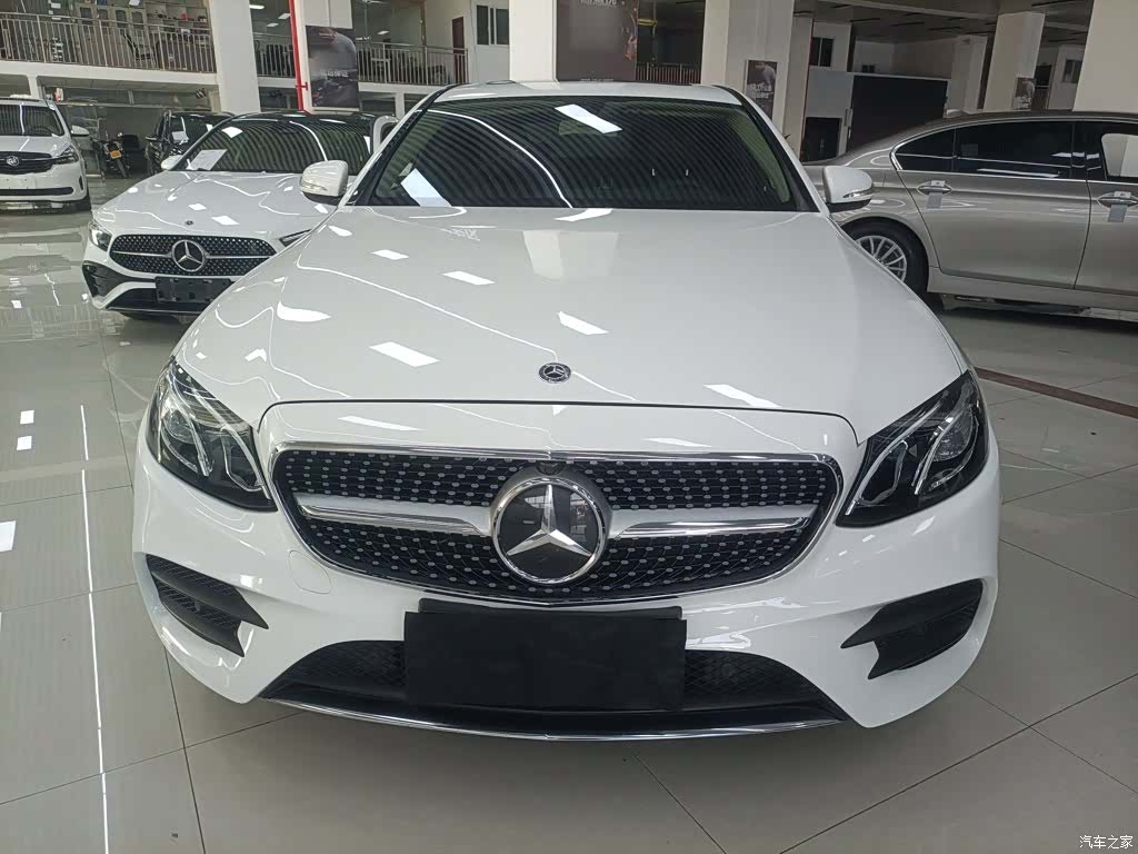Mercedes-Benz E-Class, 2018 3