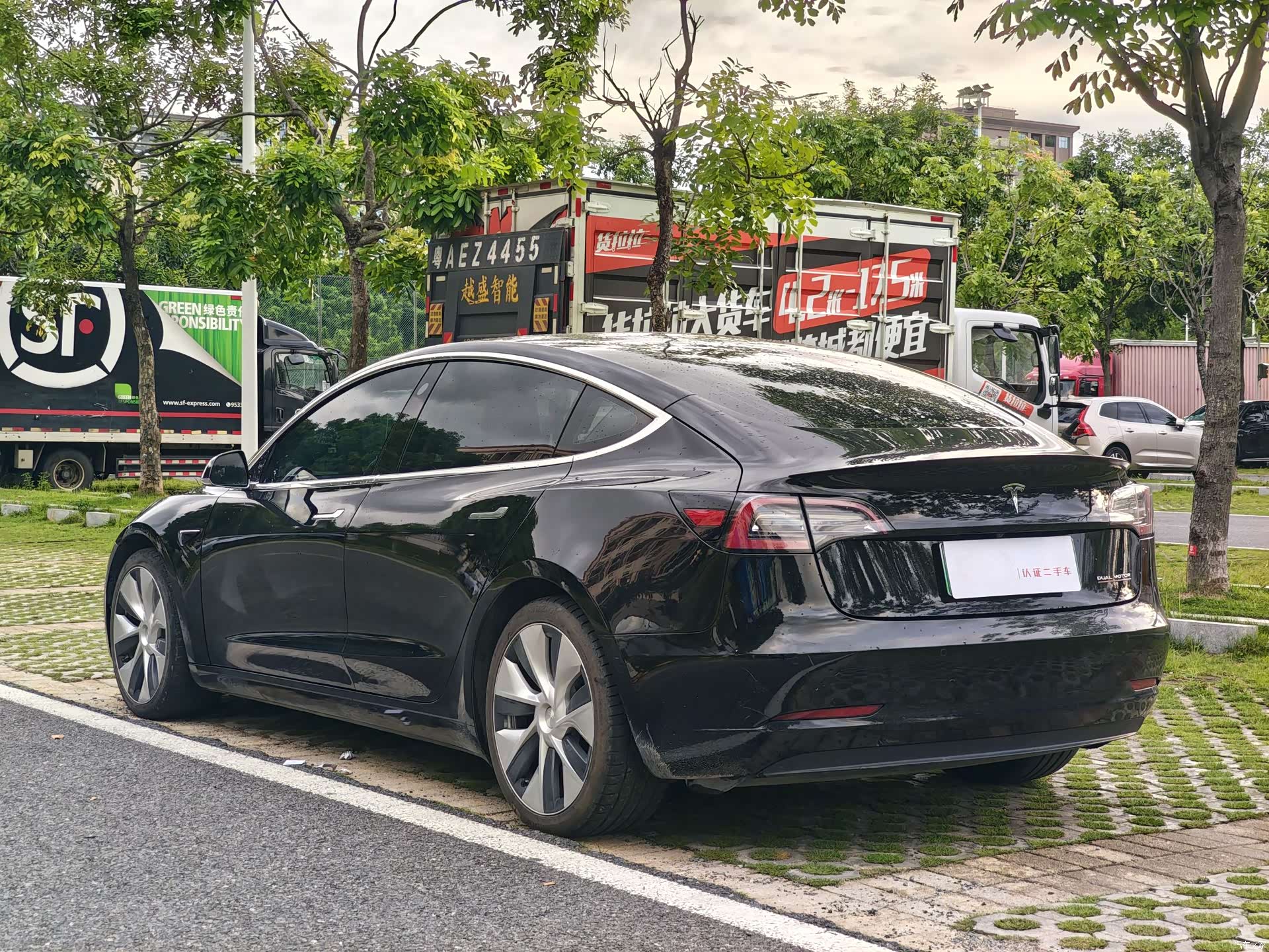 Tesla Model 3, 2019 7